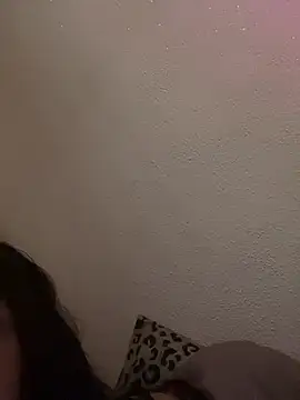 louveee6 online show from February 2026 10:06:02 PM