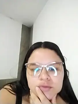 Snapshot of SamanthaStonee chatting on February 2026 10:49:02 PM SamanthaStonee online show from February 2026 10:49:02 PM