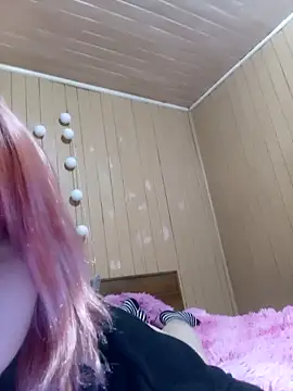 Snapshot of thegirlsshot_666 chatting on February 2026 02:27:01 AM thegirlsshot 666 online show from February 2026 02:27:01 AM