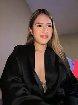 Snapshot of romyamo chatting on April 2026 02:03:02 AM romyamo online show from April 2026 02:03:02 AM