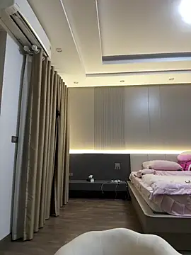 Snapshot of czamabe chatting on March 2026 01:28:01 PM czamabe online show from March 2026 01:28:01 PM