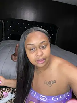 Snapshot of tipheragain chatting on February 2026 05:08:02 AM tipheragain online show from February 2026 05:08:02 AM