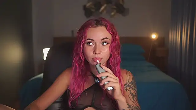 Sarah Pink online show from May 2026 02:13:02 PM