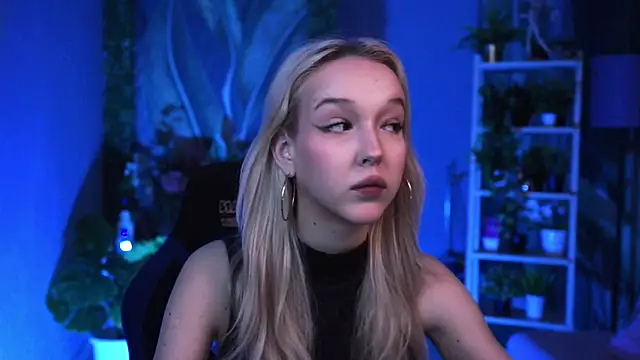 MaoqiBeverly online show from February 2026 05:54:01 PM