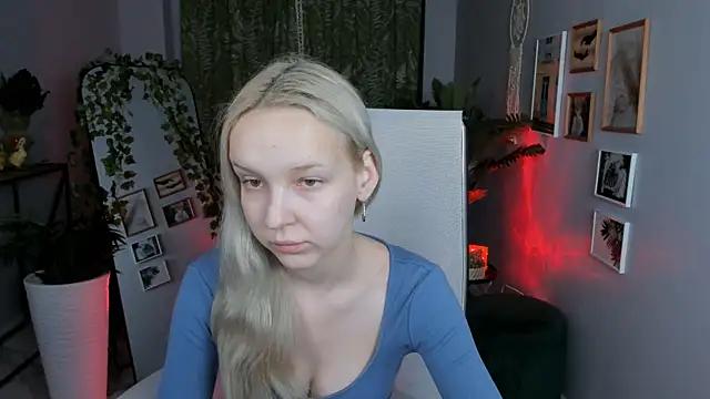 MaoqiBeverly online show from April 2026 03:26:02 AM