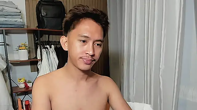 Snapshot of _andrie69_ chatting on July 2026 09:06:02 PM andrie69 online show from July 2026 09:06:02 PM