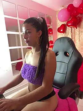 Snapshot of miarouse88 chatting on February 2026 03:33:01 PM miarouse88 online show from February 2026 03:33:01 PM