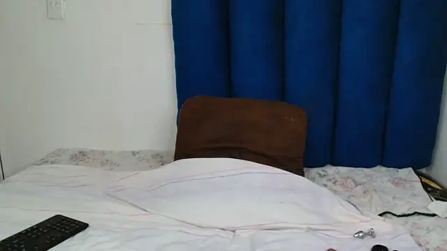 Snapshot of SexyyMandy chatting on April 2026 02:45:02 PM SexyyMandy online show from April 2026 02:45:02 PM