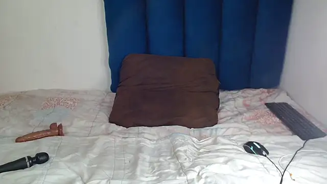 Snapshot of SexyyMandy chatting on May 2026 07:14:02 AM SexyyMandy online show from May 2026 07:14:02 AM