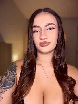 Snapshot of _celeste__moore chatting on June 2026 09:48:01 PM celeste moore online show from June 2026 09:48:01 PM