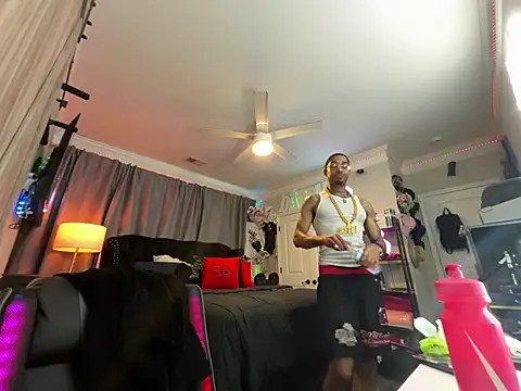 StillArQuez online show from July 2026 08:05:01 PM