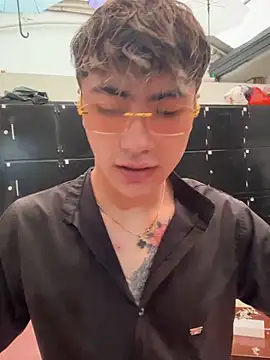 AlexanderCollman2 online show from April 2026 09:46:01 PM