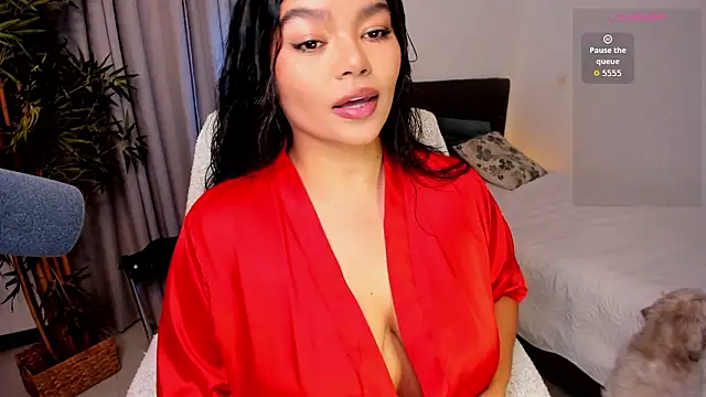 moonhelen online show from March 2026 12:51:01 AM