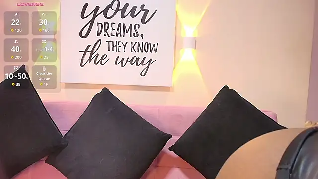 Nalathompson online show from February 2026 12:37:01 PM