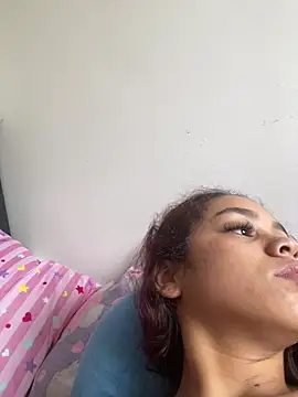 Snapshot of CarolineFyre chatting on June 2026 11:37:02 AM CarolineFyre online show from June 2026 11:37:02 AM