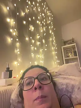 JasmineGlow7 online show from May 2026 09:12:01 PM