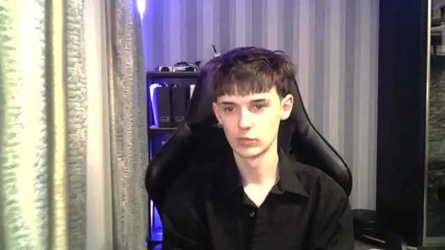 Snapshot of Sweet_Dude chatting on February 2026 08:52:01 PM Sweet Dude online show from February 2026 08:52:01 PM