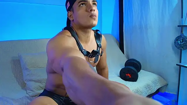 jhon nicolas online show from July 2026 09:29:02 PM