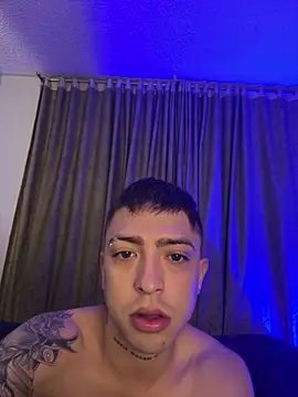 Snapshot of SavageBond_ chatting on February 2026 05:30:02 AM SavageBond online show from February 2026 05:30:02 AM