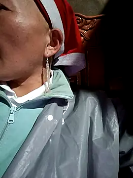 Snapshot of baby_112233 chatting on February 2026 11:30:01 AM baby 112233 online show from February 2026 11:30:01 AM