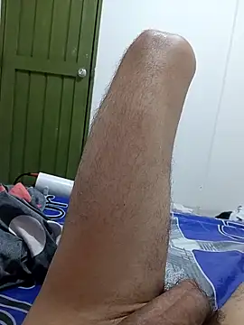 Snapshot of elvergon8721 chatting on February 2026 08:15:02 AM elvergon8721 online show from February 2026 08:15:02 AM