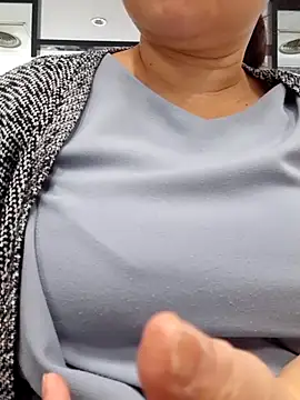 Snapshot of Yummyamasha chatting on June 2026 02:53:01 AM Yummyamasha online show from June 2026 02:53:01 AM