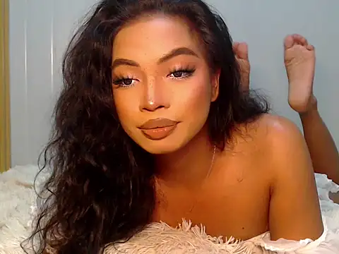 Snapshot of girlyteengrl chatting on February 2026 05:19:01 PM girlyteengrl online show from February 2026 05:19:01 PM