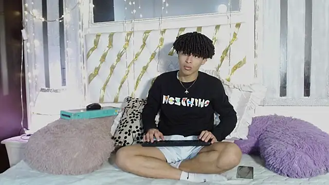 Snapshot of ian_smith_ chatting on February 2026 11:25:02 AM ian smith online show from February 2026 11:25:02 AM