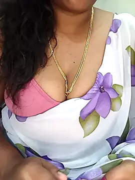 Snapshot of Chinnima143 chatting on February 2026 05:50:01 PM Chinnima143 online show from February 2026 05:50:01 PM