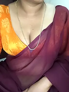 Snapshot of Chinnima143 chatting on February 2026 02:54:01 AM Chinnima143 online show from February 2026 02:54:01 AM