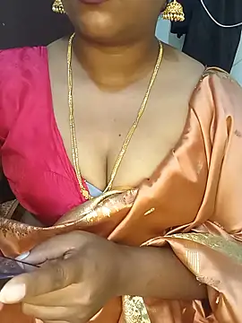 Snapshot of Chinnima143 chatting on May 2026 06:15:02 PM Chinnima143 online show from May 2026 06:15:02 PM