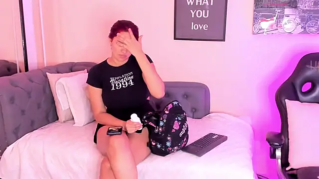 victoriazans online show from April 2026 11:15:01 AM