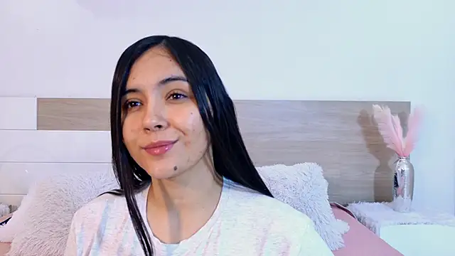 AlisonLamer online show from April 2026 03:05:01 PM