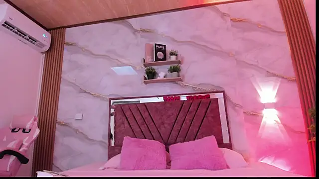 avigail xo online show from April 2026 06:34:01 PM