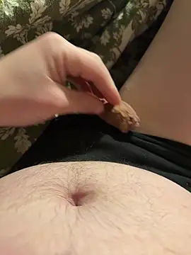 twankletoes1234 online show from February 2026 10:43:02 PM