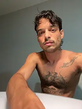 ruffvip online show from April 2026 09:04:02 PM