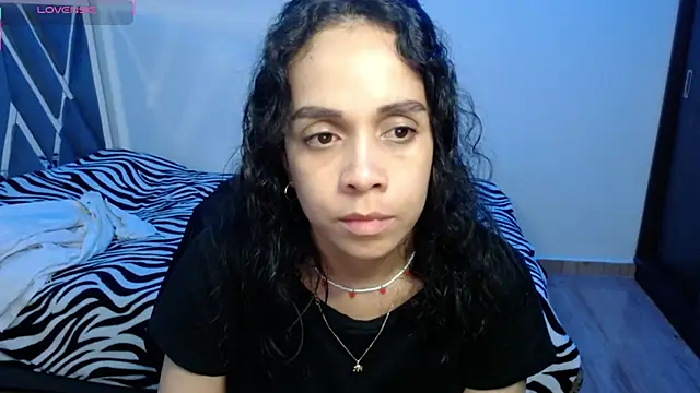 Snapshot of paula_lopez__ chatting on March 2026 01:00:01 AM paula lopez online show from March 2026 01:00:01 AM