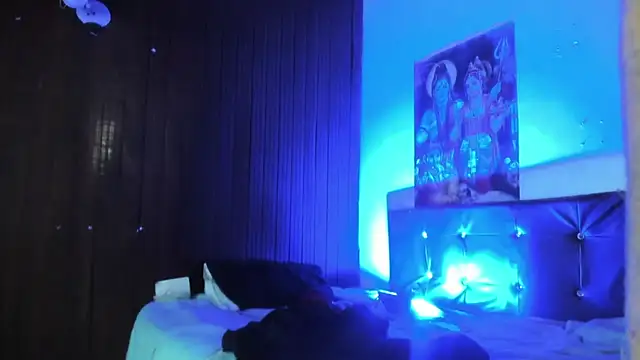 Snapshot of megan_and_jayram chatting on February 2026 03:29:02 AM megan and jayram online show from February 2026 03:29:02 AM