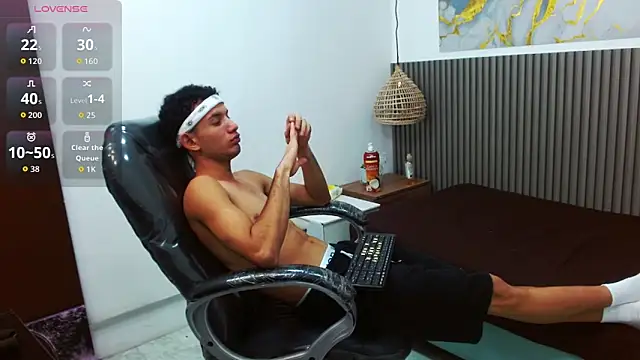 Snapshot of JDWhite18 chatting on February 2026 03:45:02 AM JDWhite18 online show from February 2026 03:45:02 AM