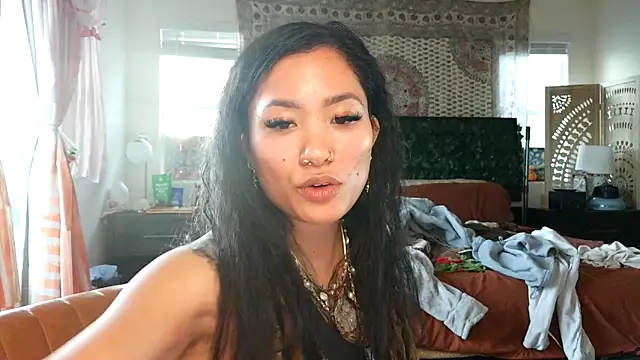 Snapshot of 222goddess444you chatting on February 2026 12:58:02 AM 222goddess444you online show from February 2026 12:58:02 AM