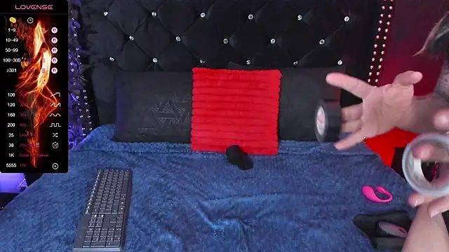 IM  Lilith online show from April 2026 05:27:02 AM