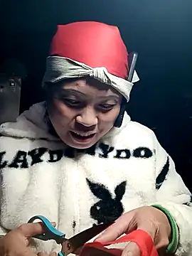 Snapshot of cana4455 chatting on February 2026 03:32:02 AM cana4455 online show from February 2026 03:32:02 AM