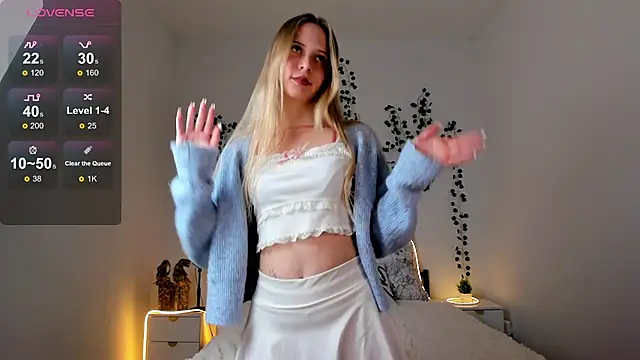 EllyMartinez online show from March 2026 04:46:01 PM