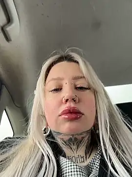 Chiibi online show from February 2026 10:04:01 AM