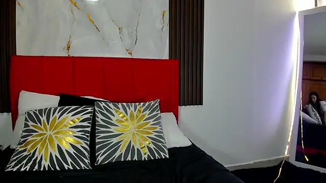 Snapshot of Atenis_thompson chatting on March 2026 06:14:01 PM Atenis thompson online show from March 2026 06:14:01 PM