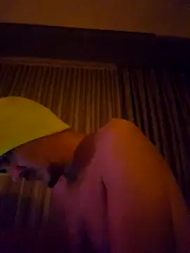 Tall musty online show from February 2026 08:54:01 PM