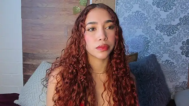 LiaHansson00 online show from May 2026 04:02:02 PM