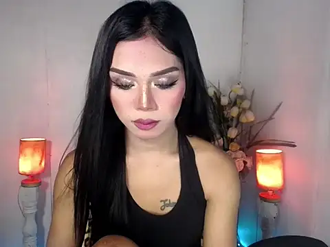 Snapshot of Darkness_Angel chatting on May 2026 01:30:02 PM Darkness Angel online show from May 2026 01:30:02 PM