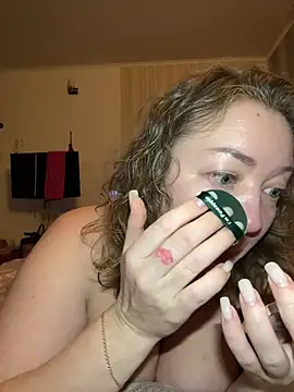 Snapshot of BBBWOOW chatting on February 2026 11:53:02 PM BBBWOOW online show from February 2026 11:53:02 PM