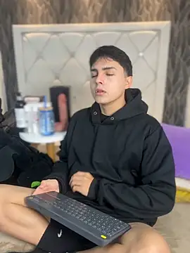 Samu Hott online show from March 2026 08:21:02 PM